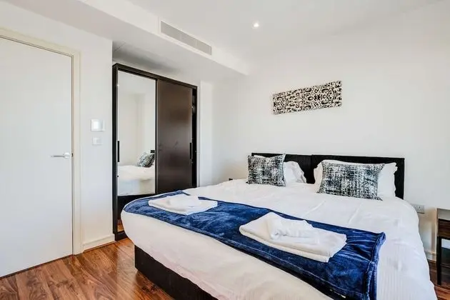 Kew Eye Apartments Kew - Oda