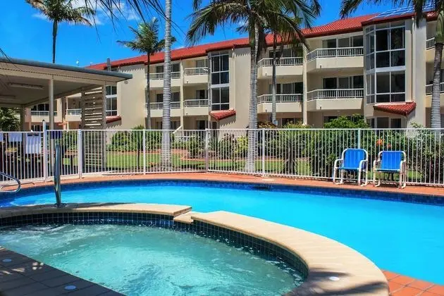 Key Largo Apartments - Havuz