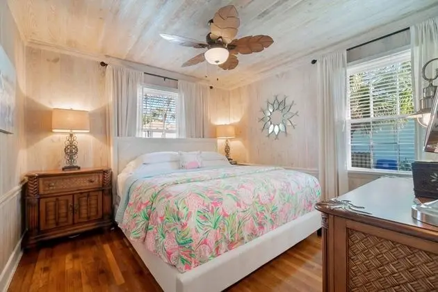 Key West Cottage Vacation Rental, Beach, Shops & Restaurants! - Öne Çıkan Resim