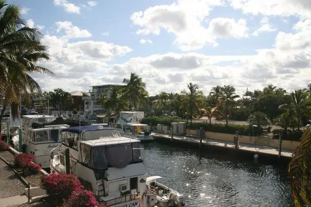 Key West Inn Key Largo - Dış Mekan