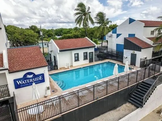 Key West Inn Key Largo - Havuz