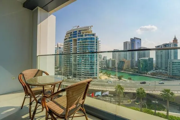 KeyHost - Address Beach Residences