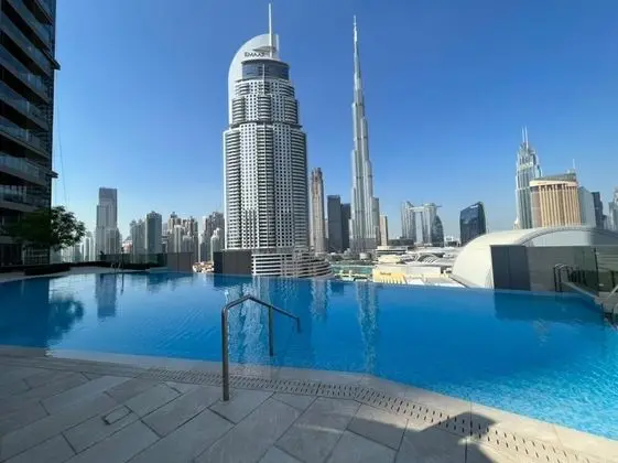 KeyHost -Boulevard Point -Downtown Dubai - Havuz