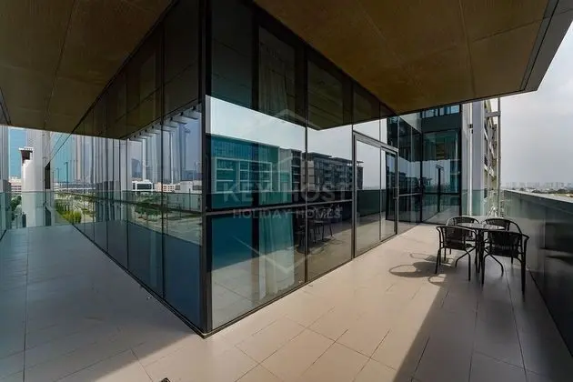 Keyhost - City Walk - 3BR Apartment - Dış Mekan