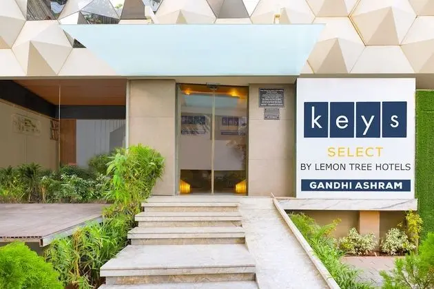 Keys Select by Lemon Tree Hotels, Gandhi Ashram, Ahmedabad - Lobi