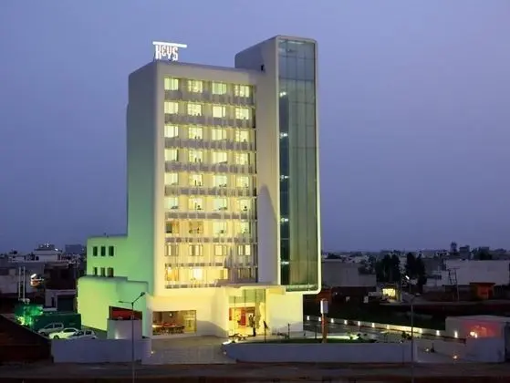 Keys Select by Lemon Tree Hotels, Ludhiana - Dış Mekan