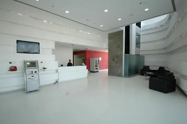 Keys Select by Lemon Tree Hotels, Ludhiana - Lobi