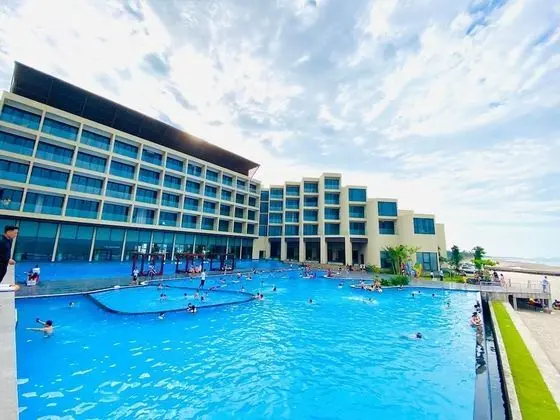 Khach San Muong Thanh Luxury Xuan Thanh - Havuz