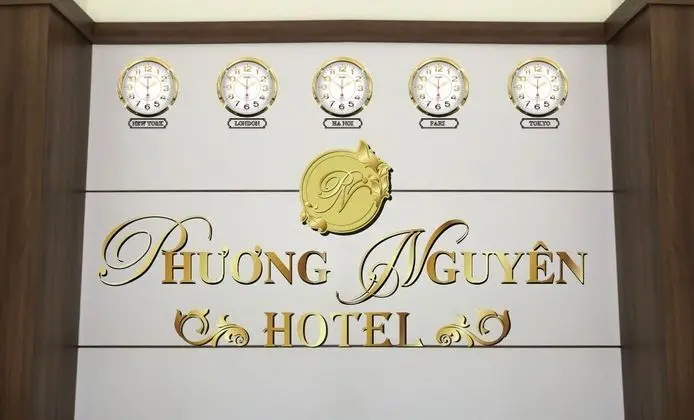 Khach san Phuong Nguyen - Lobi