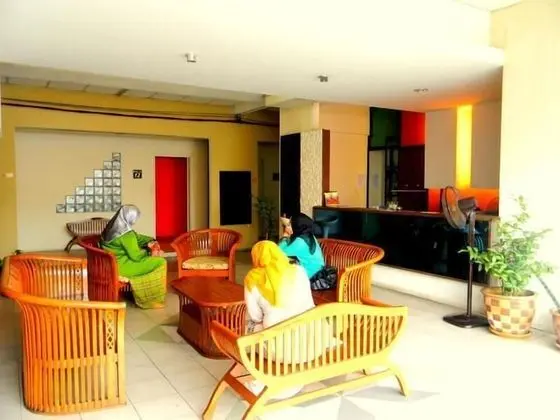 Khalifa Inn