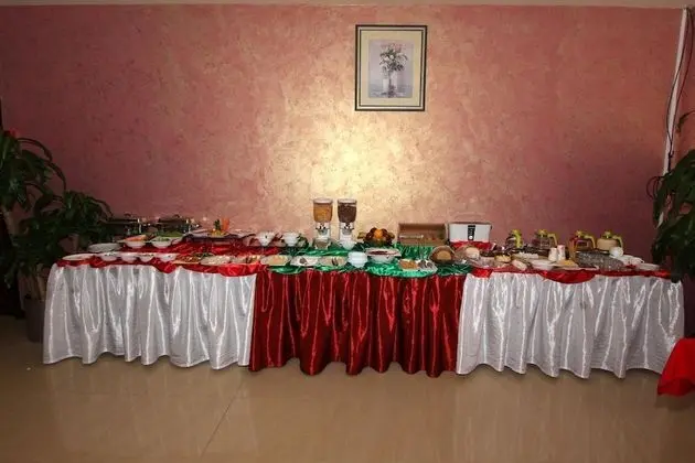Khalifa Tower Hotel Apartments - Yerinde Yemek