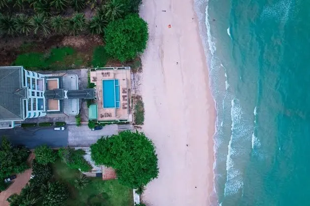 Khanom Golden Beach Hotel - Dış Mekan