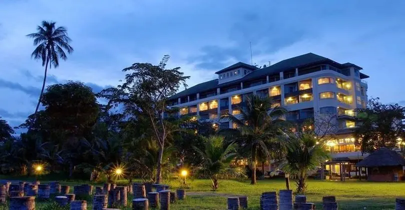 Khanom Golden Beach Hotel - Öne Çıkan Resim