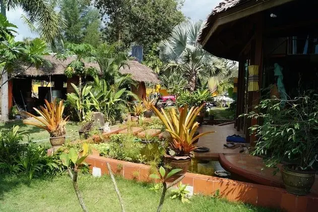 Khao Lak Relax Resort - Dış Mekan