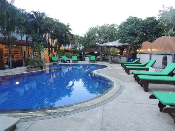 Khaolak Grand City