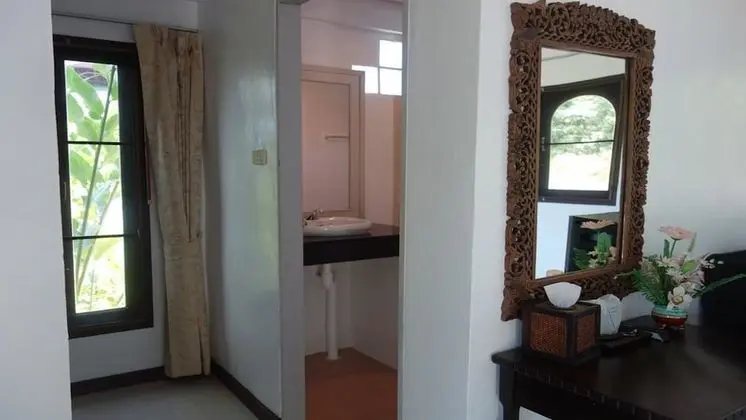 Khaolak Hillside Villa - Oda