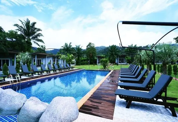 Khaolak Mountain View - Öne Çıkan Resim