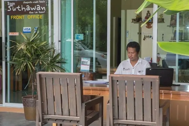 Khaolak Suthawan Resort - Lobi