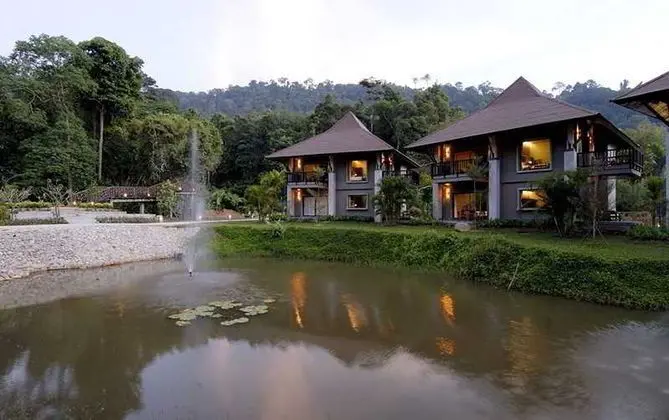 Khaolak Wanaburee 
