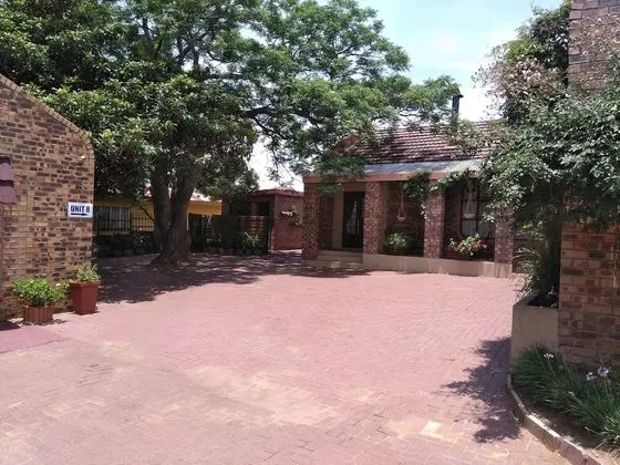 Khokha Moya Guesthouse - Dış Mekan