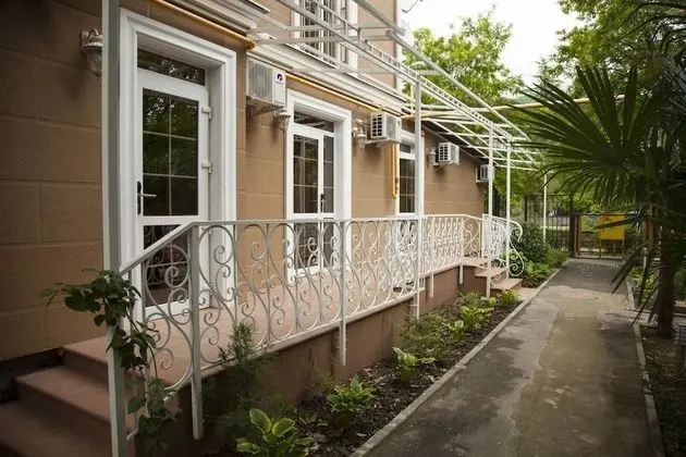 Khosta Garden Hotel