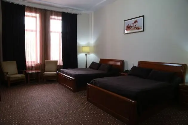 Khujand Grand Hotel - Oda