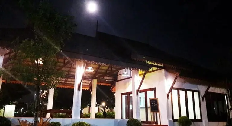 Khum Nakhon Hotel - Lobi