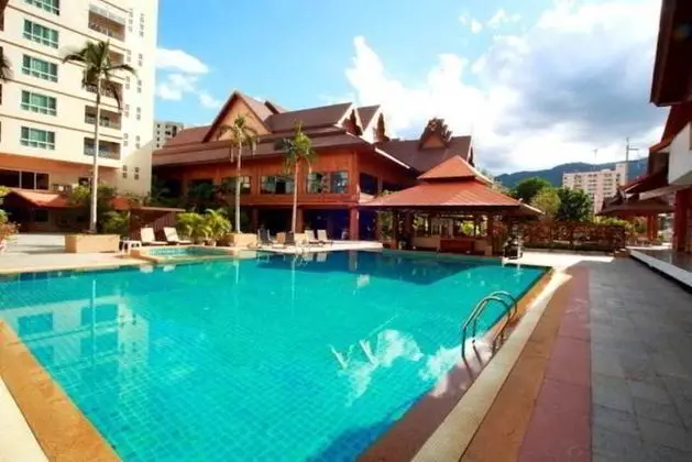 Khum Phucome Hotel
