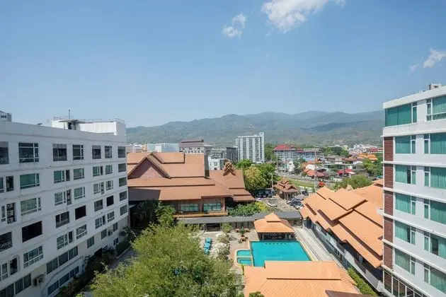 Khum Phucome Hotel - Dış Mekan
