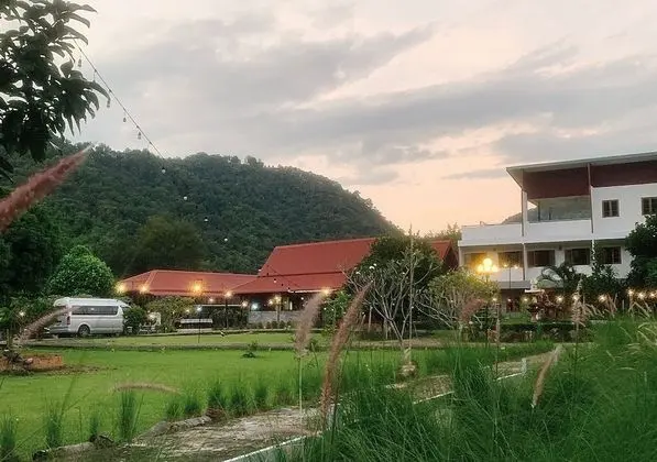Khun Mai Baan Suan Resort