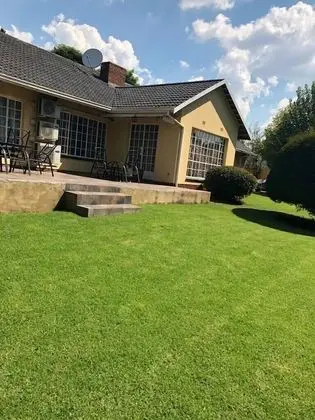 Khuvena Guest House
