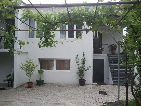 Khvamli 2002 - 1