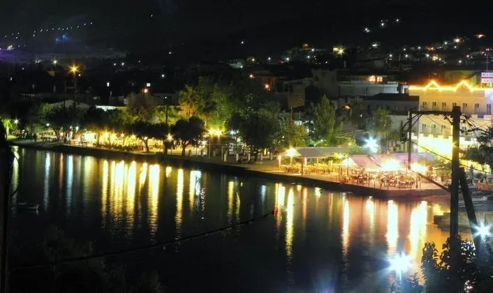 Hotel Kiani Akti - Havuz