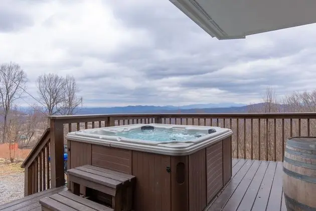 Kickback Kabin by Jackson Mountain Homes