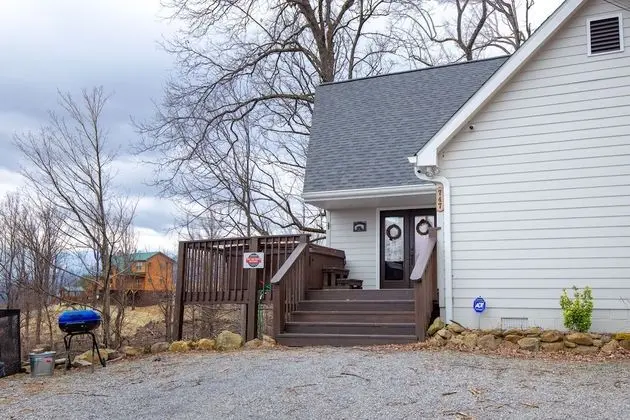 Kickback Kabin by Jackson Mountain Homes - Öne Çıkan Resim