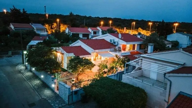 Kike - 60 Meters From the Beach - A2