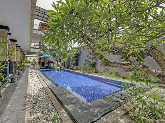 Kiki Residence Bali - Havuz