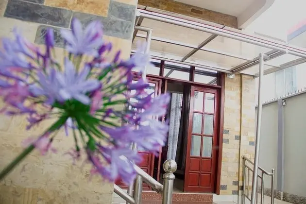 KiliCrane Lodge - Dış Mekan