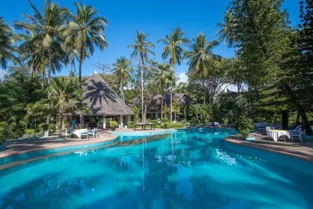 Kilifi Bay Beach Resort - Havuz