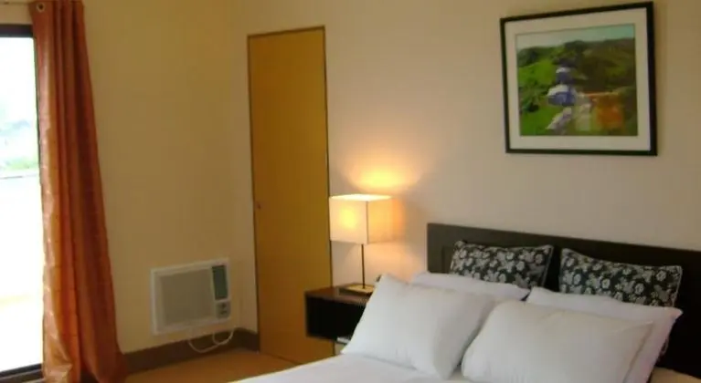 Hotel Kimberly Tagaytay - Oda