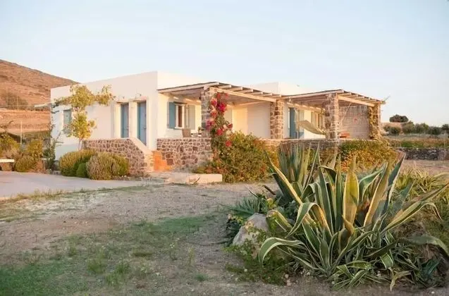 Kimolia Gi Studios