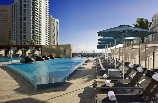 Kimpton Epic.29 Miami - Havuz