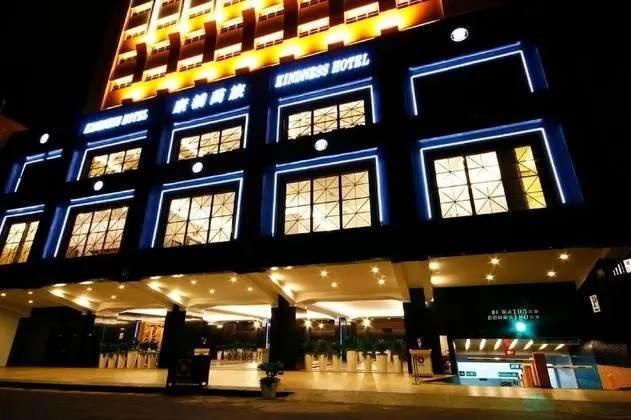 Kindness Hotel Liouhe Night Market Qixian