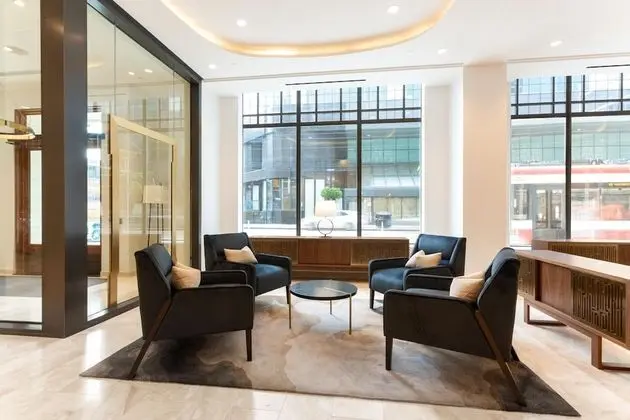 King Blue Hotel Toronto - İç Mekan