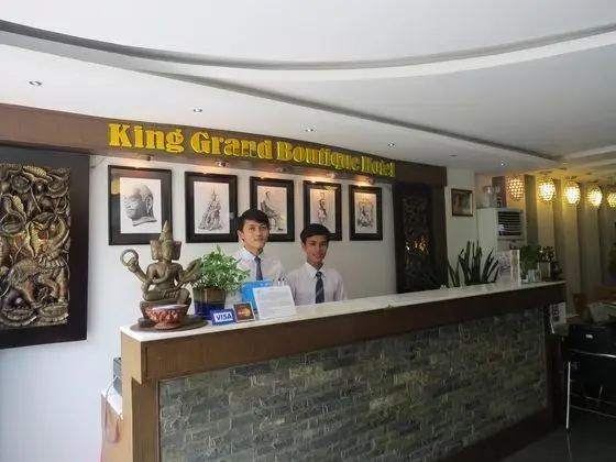 King Grand Boutique Hotel - Lobi
