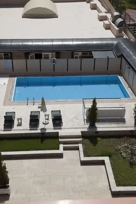 King Hotel Guvenlik - Havuz