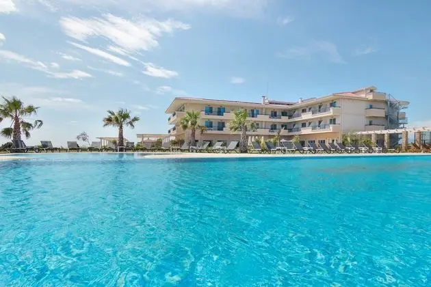 King Maron Wellness Beach Hotel - Havuz