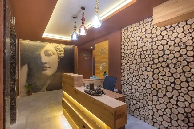 King Maron Wellness Beach Hotel - Spa