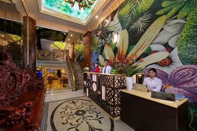King Palace Hotel & Spa - Lobi