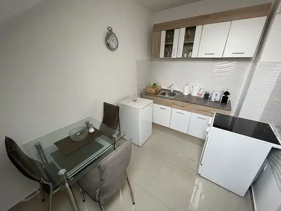 King Peter Apartments - Mutfak
